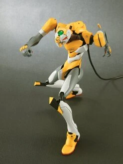 BANDAI EVA83694 EVANGELION MAQUETTE NEW MOVIE HG EVANGELION 00 JAUNE ET BLANC -Célèbre Jouets Magasin eva02 eva 00 proto type 4