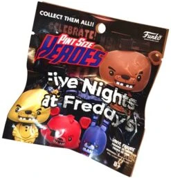 NEKO HALLOWEEN CANDY BAG -Célèbre Jouets Magasin funko pint size heroes fnaf blindbags in display 2