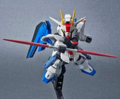 BANDAI GUN82949 GUNPLA SD GUNDAM CROSS SILHOUETTE FREEDOM GUNDAM -Célèbre Jouets Magasin sdgcs008 freedom gundam 4